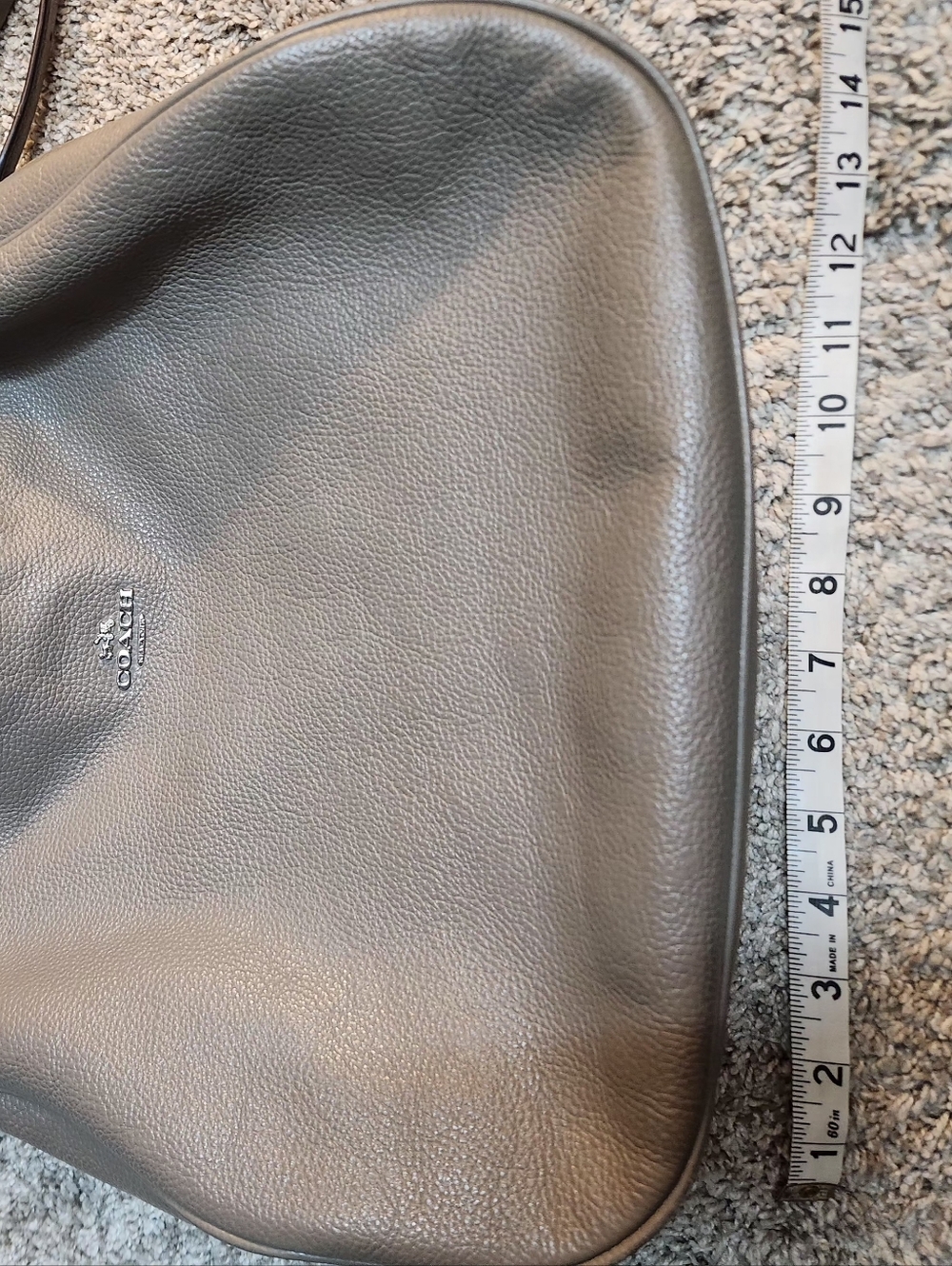 Large Coach Taupe Leather Hobo Bag with Gold Hardware - Picture 9 of 11